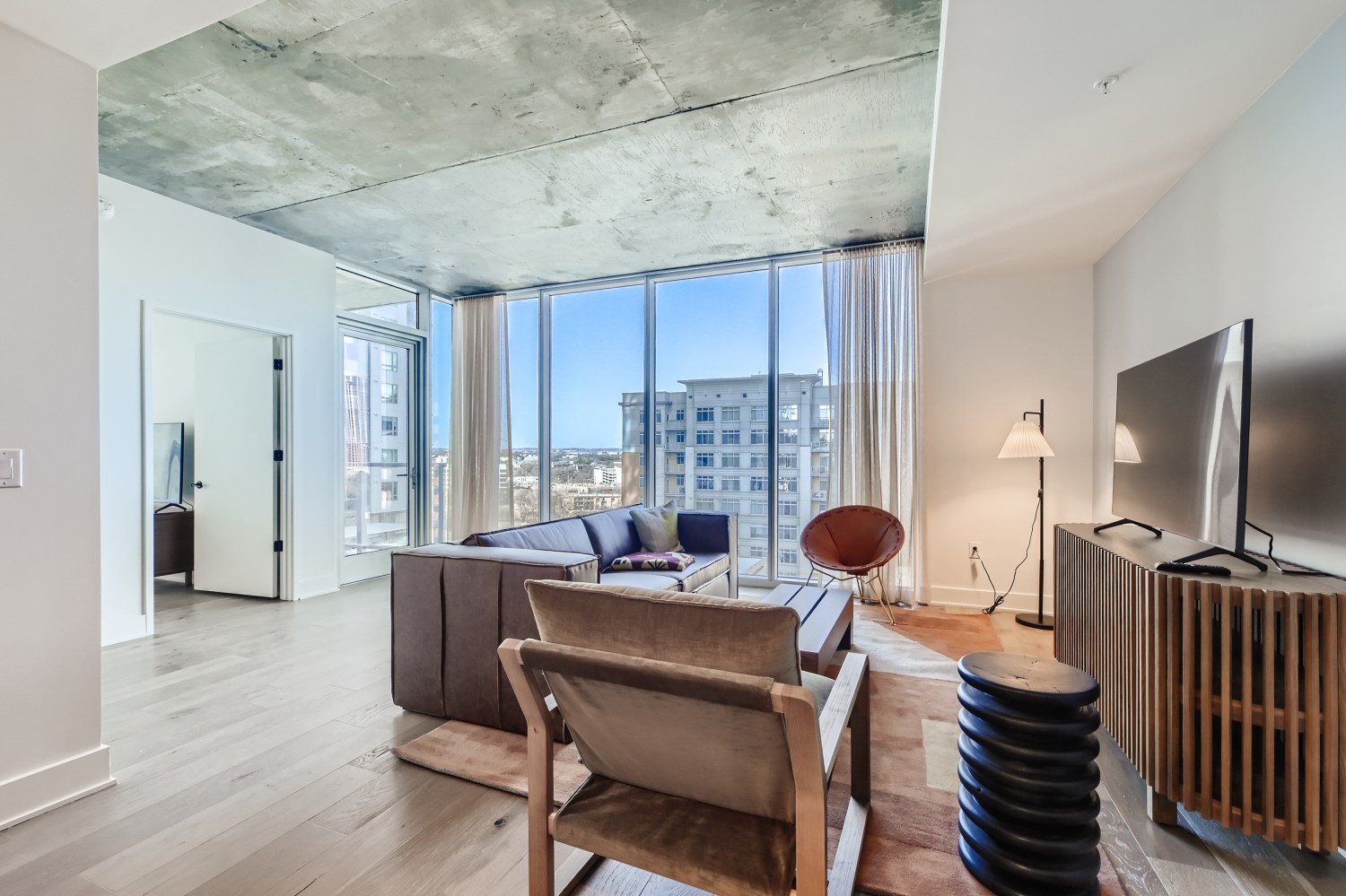 48 East Ave Unit 1210 Austin TX - Web Quality - 004 - 05 Living Room